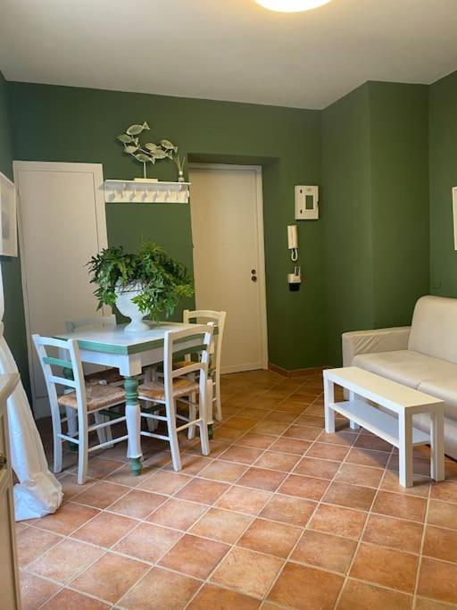 Casa Vacanza Al Duomo: Cefalù Exteriör bild